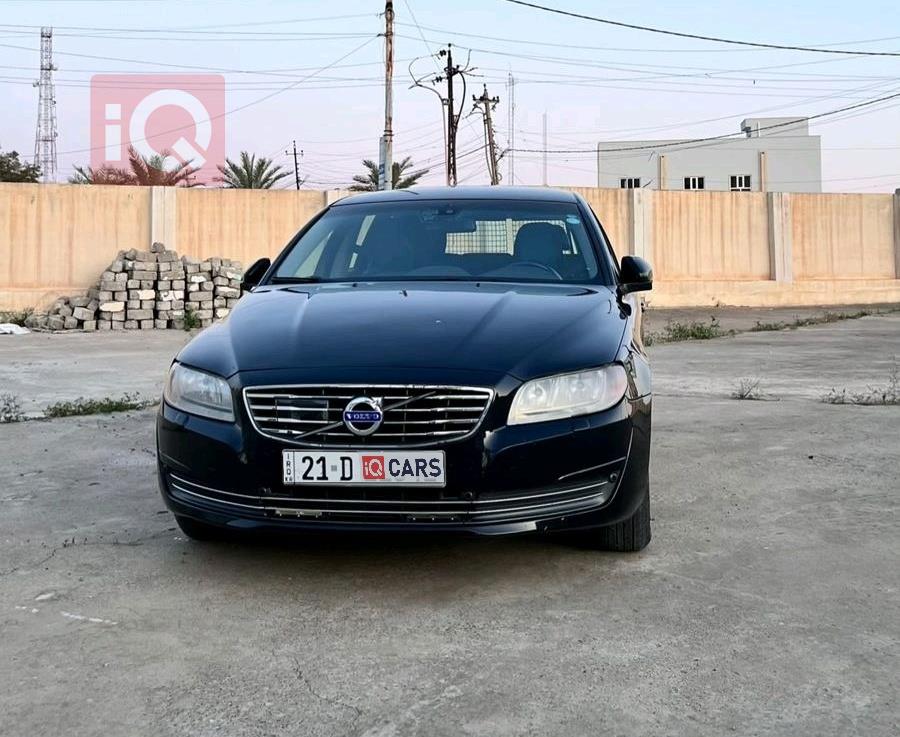 فولفو V70